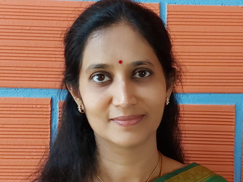 Vid. Mangala Karthik & party